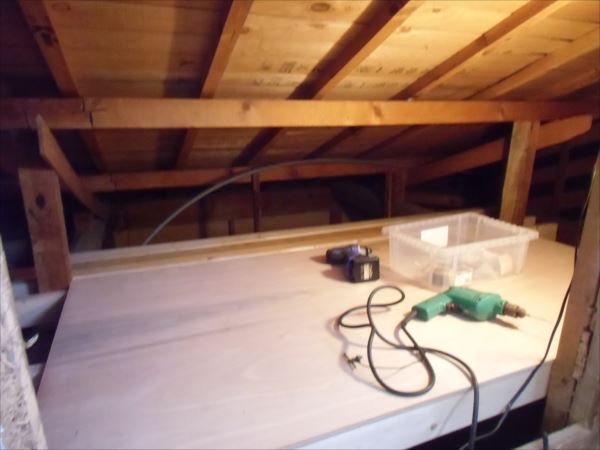 Diyリフォーム 屋根裏の収納スペースの作り方 3